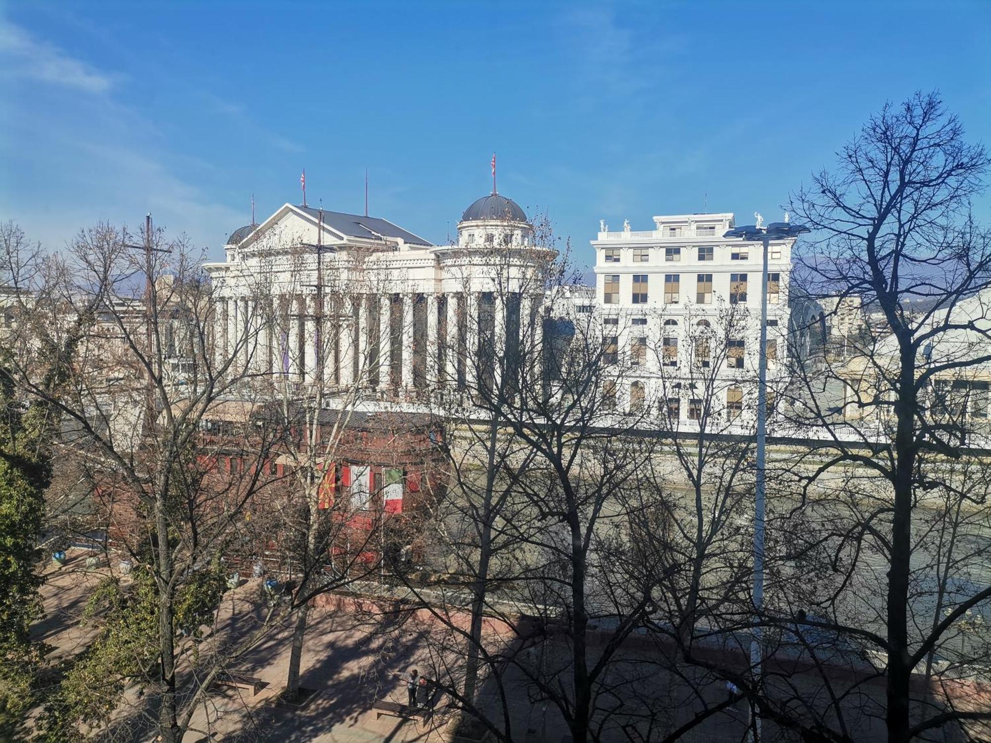 Calla 4 Apartment - Main Square, In The City Shopping Center - Parking Slot With Securiti And Video Camera Skopie Exterior foto