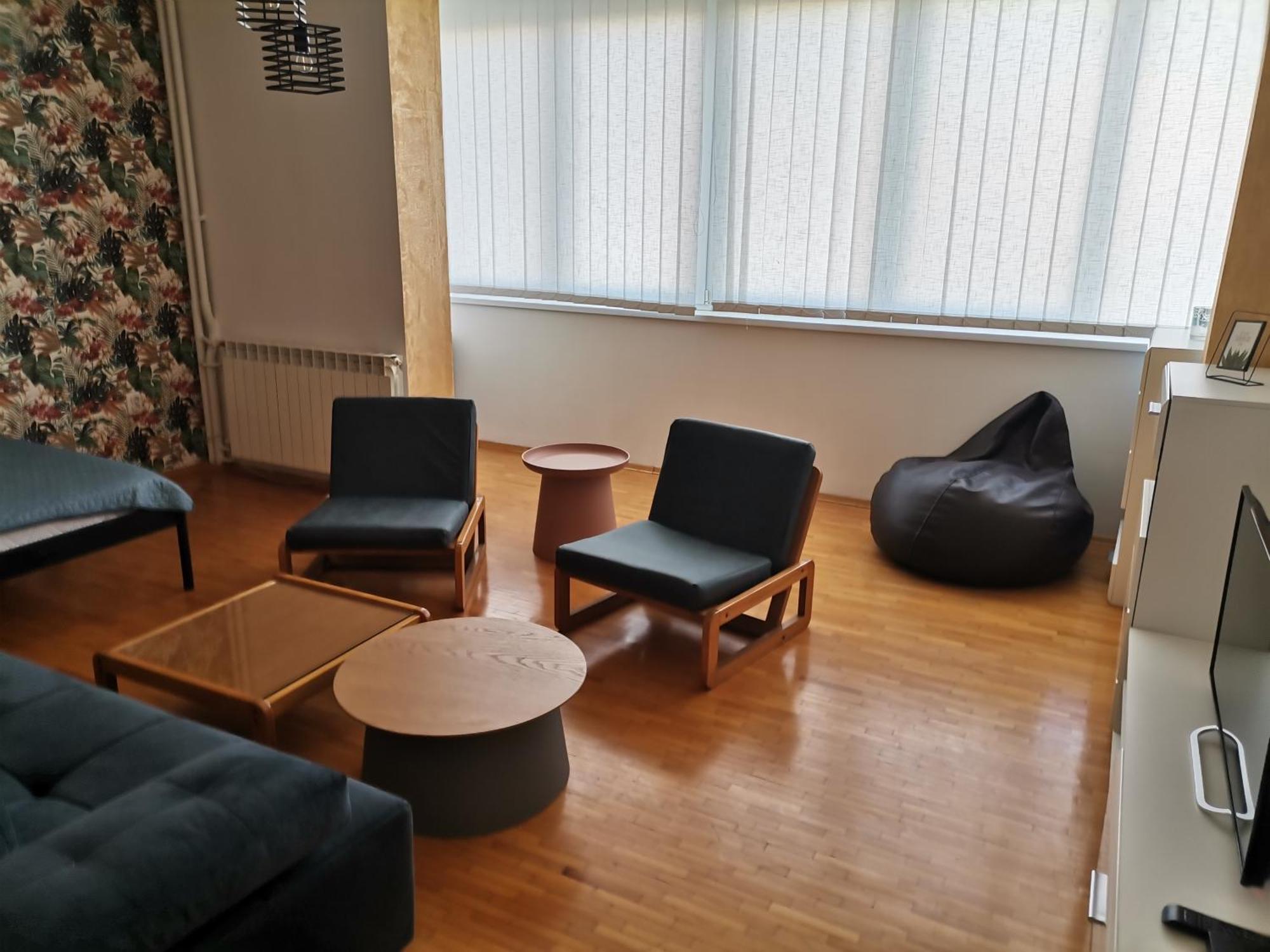 Calla 4 Apartment - Main Square, In The City Shopping Center - Parking Slot With Securiti And Video Camera Skopie Exterior foto